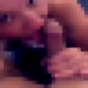 Leana, 24 ans, en ligne à Montigny-lès-Metz pour un plan cul
