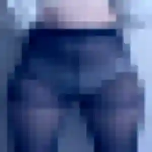 Salome, 22 ans, en ligne à Montmiral pour un plan cul