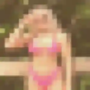 Charmante Maeva, 19 ans à Montsinéry-Tonnegrande - la contacter
