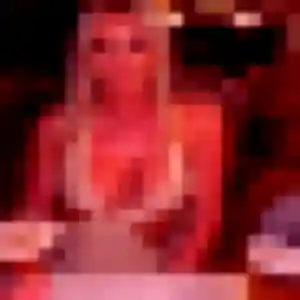 Sexy Emilie, 21 ans à Montverdun - découvrir son profil