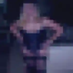 Oceane, 27 ans, en ligne à Morey-Saint-Denis pour un plan cul