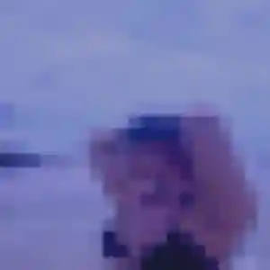 Contacte Elena, 22 ans à Moulon gratuitement