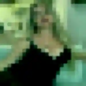 Rejoins Melanie, 26 ans à Moussey en privé