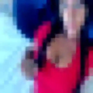 Rejoins Perrine, 33 ans à Nanteuil-le-Haudouin en privé