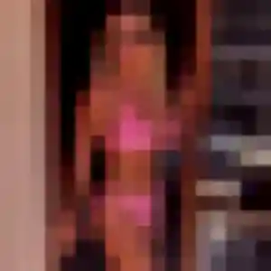 Contacte Manon, 24 ans à Nanton gratuitement