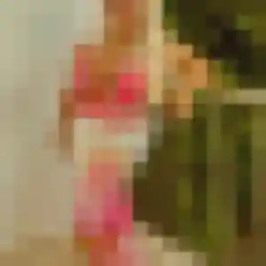 Elena (25 ans) à Nâves-Parmelan cherche un plan cul rapidement