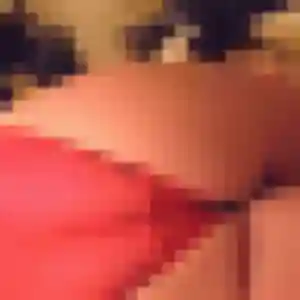 Hana, 19 ans, en ligne à Nègrepelisse pour une rencontre coquine