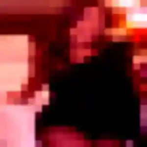 Rejoins Nour, 26 ans à Néron gratuitement