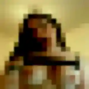 Anouk, 26 ans, connectée à Neuville-sur-Sarthe pour un plan cul