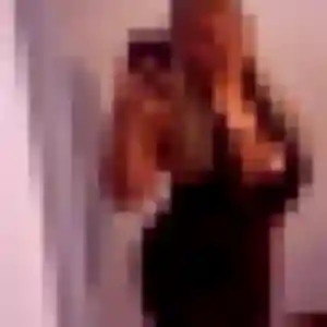 Alix, 25 ans, disponible à Névian pour une rencontre coquine