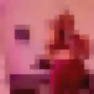 Contacte Lena, 29 ans à Niedernai en privé