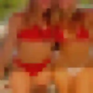 Charmante Zoe, 26 ans à Niort - voir sa photo