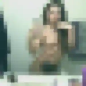 Sexy Aurelie, 23 ans à Noyant-Villages - découvrir son profil