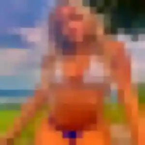 Photo exclusive de Lea, 32 ans à Octeville-sur-Mer - plan discret