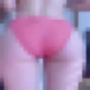 Flore, 30 ans, dispo pour plan cul à Oisseau-le-Petit