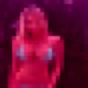 Emilie de Origny-le-Sec, 24 ans - plan cul en toute liberté
