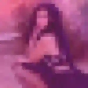 Rencontre Flore, 28 ans à Orvilliers en privé
