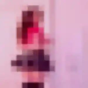 Giulia de Oslon, 19 ans - plan cul discret