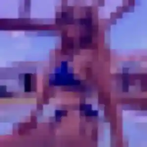 Contacte Ambre, 22 ans à Ouistreham en privé