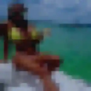 plan cul à Paraza : photo de Anissa, 20 ans - sans engagement