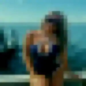 Olivia, femme de 24 ans veut plan cul à Pas-en-Artois