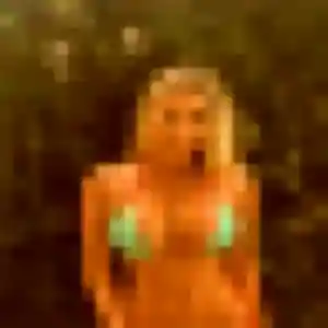 Felicite, fille de 19 ans veut plan cul à Pasly