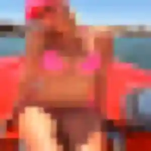 Rejoins Safiya, 25 ans à Pérignat-sur-Allier gratuitement