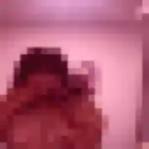 Photo privée de Lina, 21 ans à Petit-Canal - rencontre sans lendemain