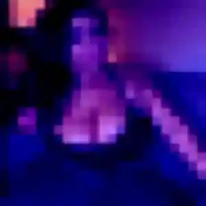 Charmante Flore, 21 ans à Phalsbourg - voir sa photo