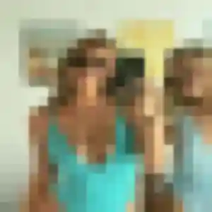 Marion, 19 ans, en ligne à Piblange pour une rencontre coquine