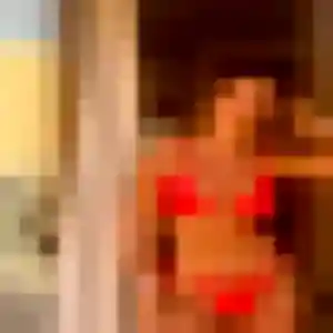 Emilie, 27 ans, dispo pour plan cul à Pierrepont