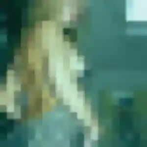 Elena (19 ans) à Pineuilh propose un plan cul rapidement