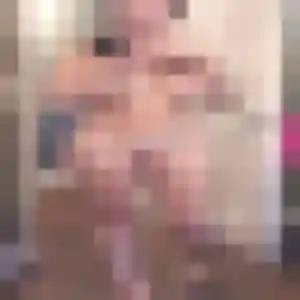 Contacte Capucine, 19 ans à Piseux en privé