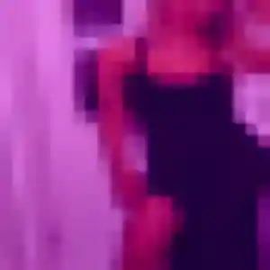 Photo de Elia à Pissy-Pôville (19 ans) - plan cul gratuit