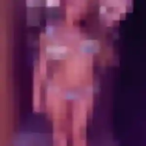 Chloe, 32 ans, cherche un plan cul à Pleucadeuc