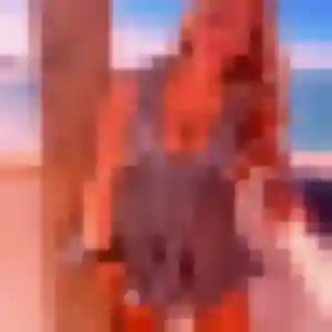 Julie (21 ans) à Plumelin propose une rencontre rapidement