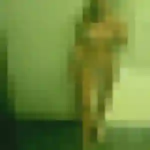 Nour (19 ans) à Pluneret cherche un plan cul maintenant