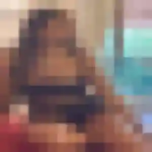 Sexy Capucine, 28 ans à Poisat - la contacter