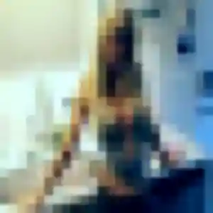 Alicia (24 ans) à Pont-Saint-Pierre cherche une rencontre ce soir