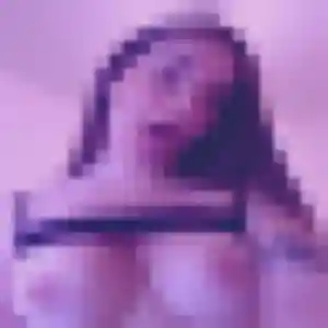 Elisa, 22 ans, cherche un plan cul à Pontarlier