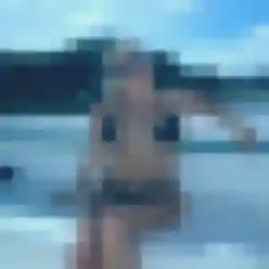 Charmante Laura, 28 ans à Pouydesseaux - voir sa photo