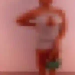 Lina, 35 ans, disponible à Préchac pour un plan cul