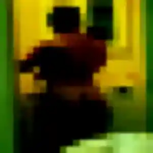 Anouk, 20 ans, connectée à Précieux pour une rencontre coquine