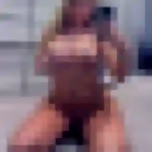 Photo privée de Anais, 21 ans à Pujols-sur-Ciron - rencontre coquine