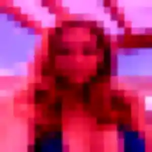 Eva (30 ans) à Puttelange-aux-Lacs cherche une rencontre ce soir