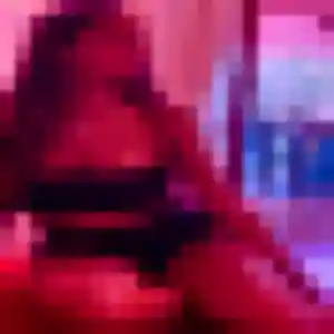 Rejoins Juliette, 23 ans à Québriac gratuitement