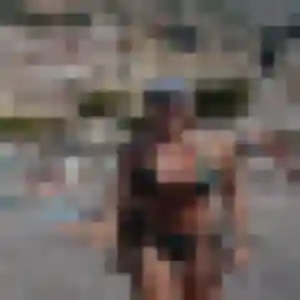 Sexy Lilou, 22 ans à Quemper-Guézennec - la contacter