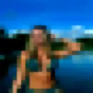 Rencontre Alix, 25 ans à Quévreville-la-Poterie en privé