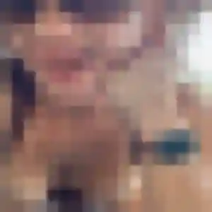 Sexy Romane, 21 ans à Ramatuelle - voir sa photo