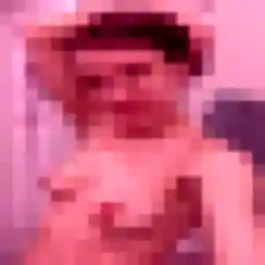 Charmante Daphne, 20 ans à Recologne - voir sa photo